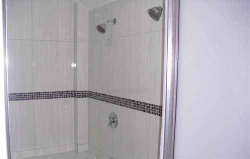 Piarco Village Suites 외부 사진