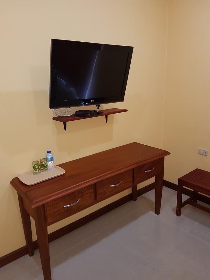 Piarco Village Suites 외부 사진
